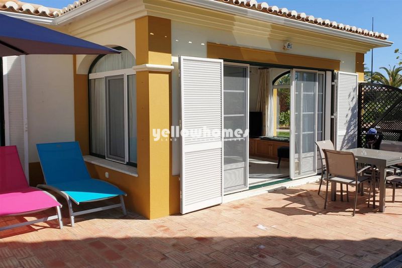 Bungalow T2+1 num Resort de Golfe perto do Carvoeiro